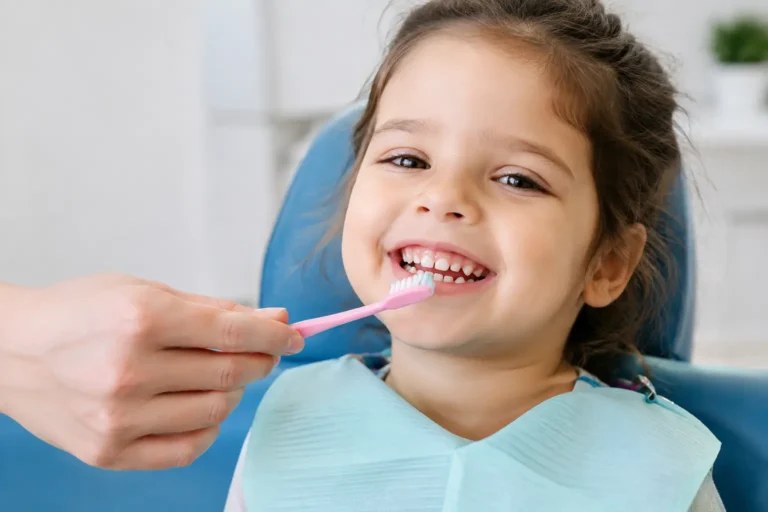 ¿Qué es la caries temprana infantil y cómo evitarla?